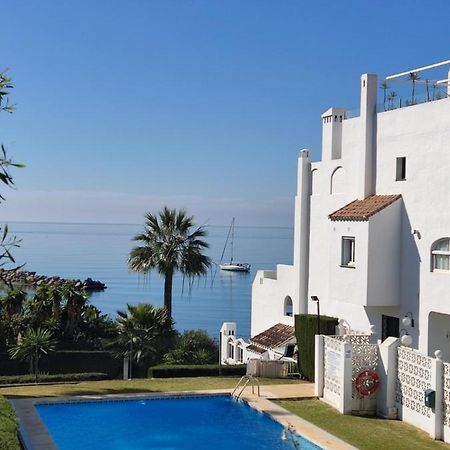 Front Sea View Penthouse Apartment Estepona Luaran gambar