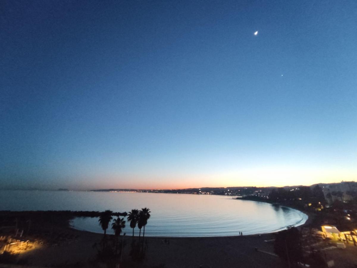 Front Sea View Penthouse Apartment Estepona Luaran gambar