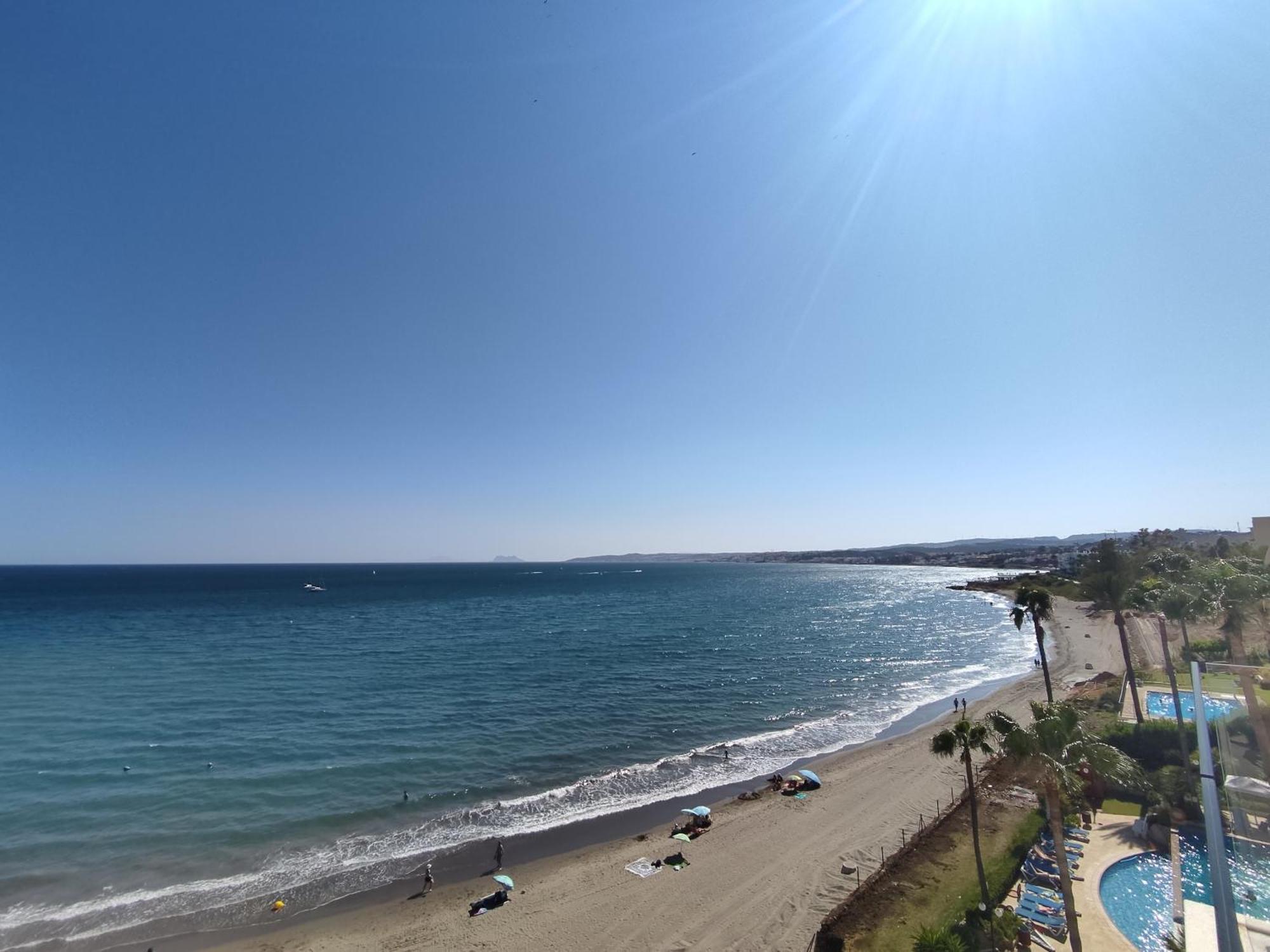 Front Sea View Penthouse Apartment Estepona Luaran gambar