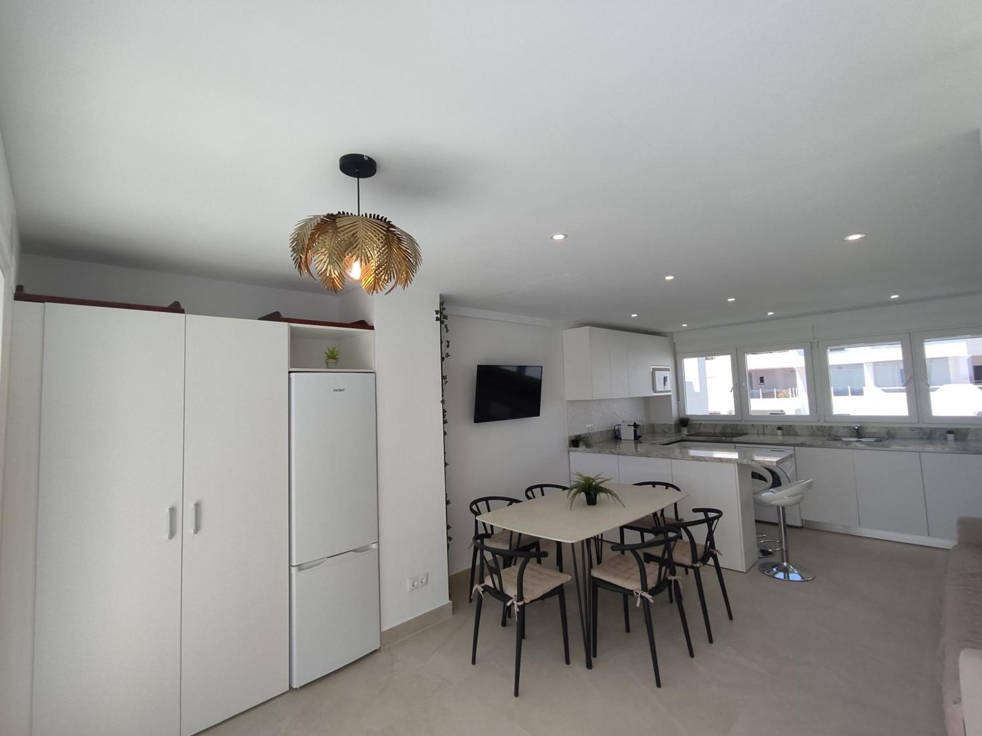 Front Sea View Penthouse Apartment Estepona Luaran gambar